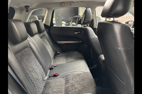 Suzuki Vitara 1.0 Boosterjet Stijl / Panorama Dak /Navi