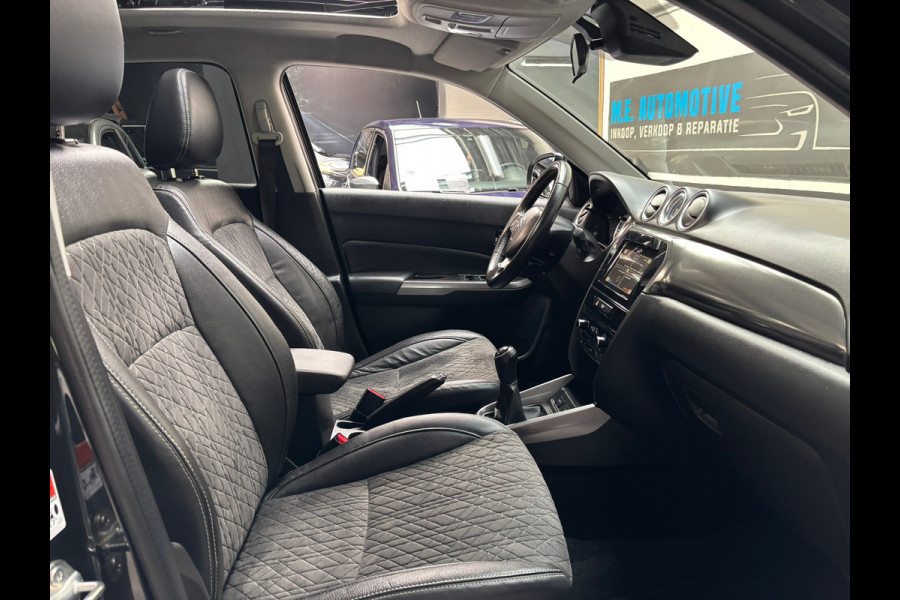 Suzuki Vitara 1.0 Boosterjet Stijl / Panorama Dak /Navi