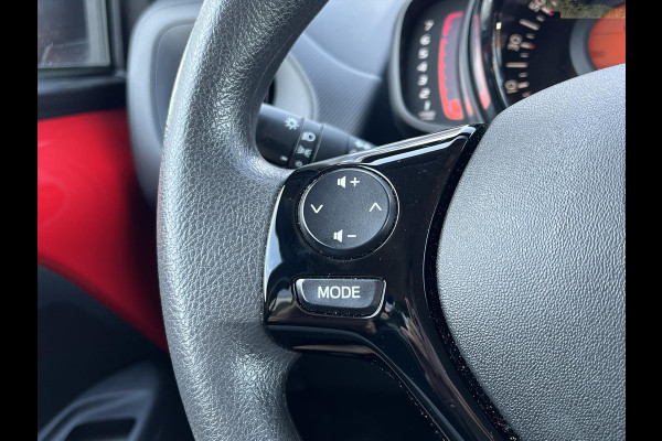 Citroën C1 1.0 VTi 72PK 5D Feel | Airconditioning, Parkeersensoren, Bluetooth, Stuurbediening, In hoogte verstelbare stoel