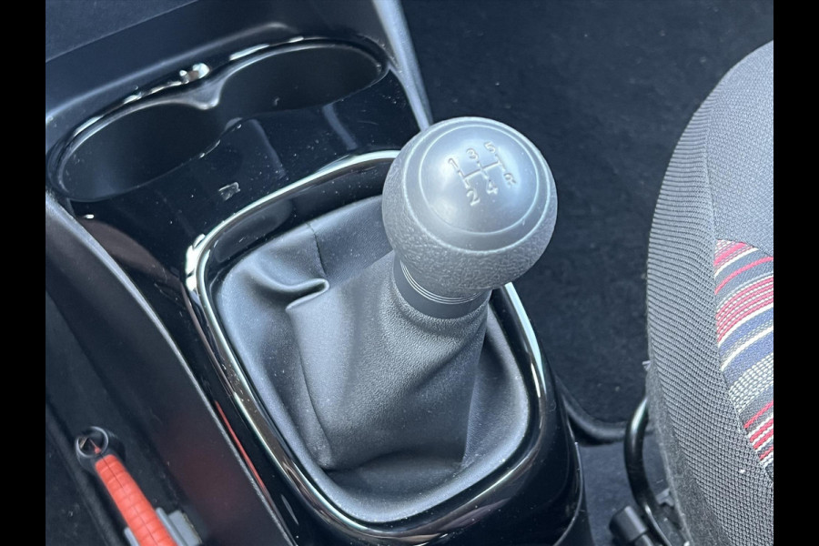 Citroën C1 1.0 VTi 72PK 5D Feel | Airconditioning, Parkeersensoren, Bluetooth, Stuurbediening, In hoogte verstelbare stoel