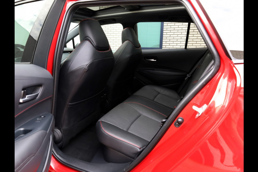 Toyota Corolla Touring Sports 2.0 Hyb GR-Sport Plus | Panoramadak | Vol Leder | JBL