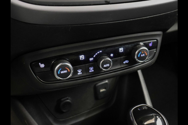 Opel Crossland X 1.2 Turbo Edition 2020 Sport (APPLE CARPLAY,CAMERA,NAVI,CLIMATE,CRUISE,GETINT,SPORTSTOELEN,LM VELGEN,NETTE STAAT)