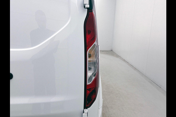 Ford Transit Connect 1.5 EcoBlue Automaat L2 Trend Navigatie Airco Parkeersensoren Cruise Control Camera DAB+