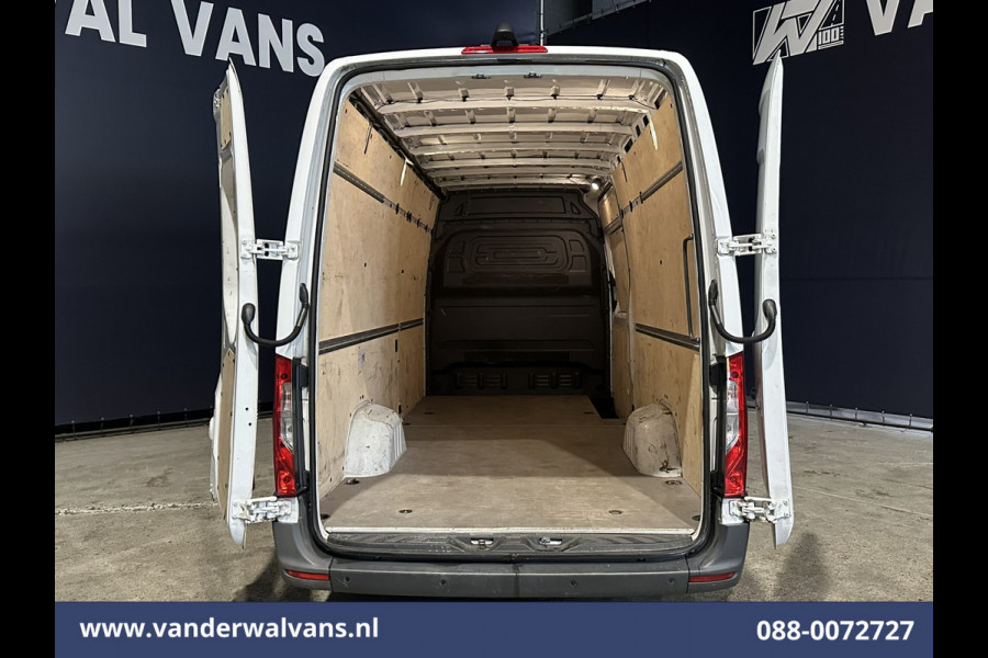 Mercedes-Benz Sprinter 317 CDI 170pk L3H2 Euro6 Airco | Camera | Navigatie | Apple Carplay | Cruisecontrol Android Auto, Parkeersensoren, Bijrijdersbank