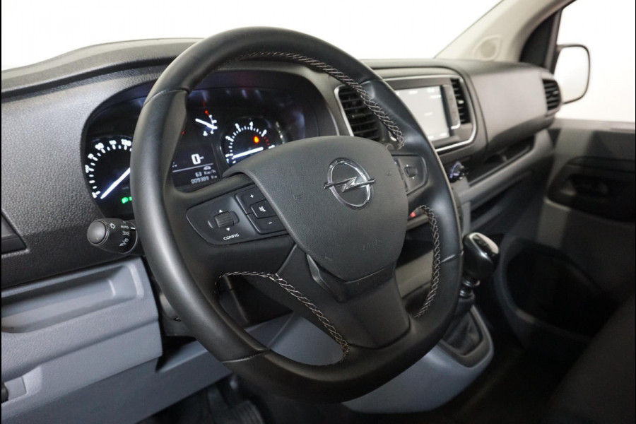 Opel Vivaro 1.5 CDTI L3H1 Edition Dubbele Cabine Airco Navigatie Bluetooth Parkeersensoren Camera Trekhaak