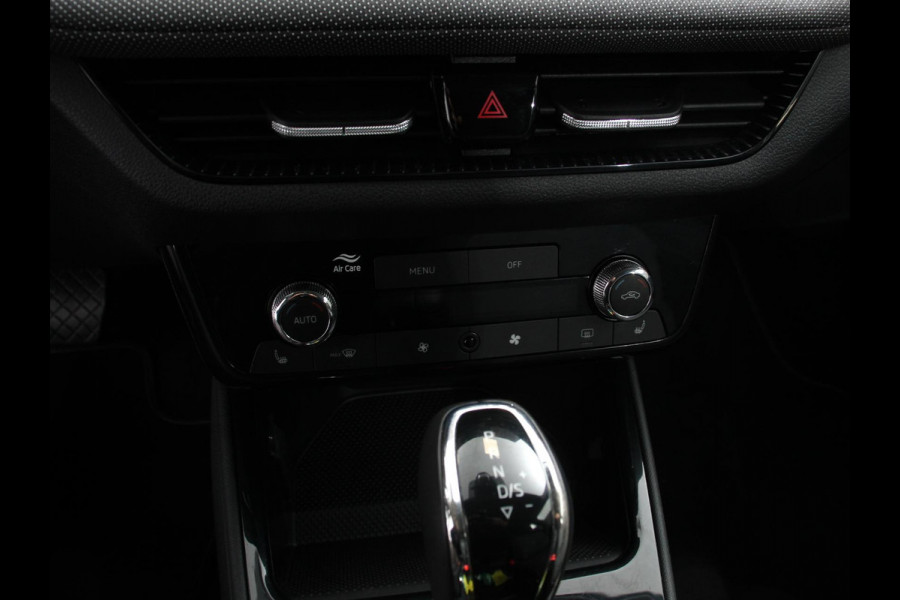 Škoda Fabia 1.0 TSI 110pk Automaat Selection Climate control Adaptieve cruise control Lane assist Parkeersensoren achter Stuurverwarming Stoel verwarming Apple Carplay/ Android Auto
