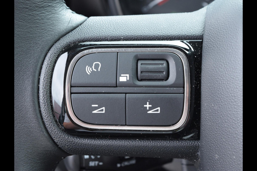 Citroën C3 Aircross 1.2 PureTech C-Series 110 PK | NAVI | CLIMATE CONTROL | CARPLAY | NL AUTO | SPECIALE UITVOERING | LAGE KM STAND!