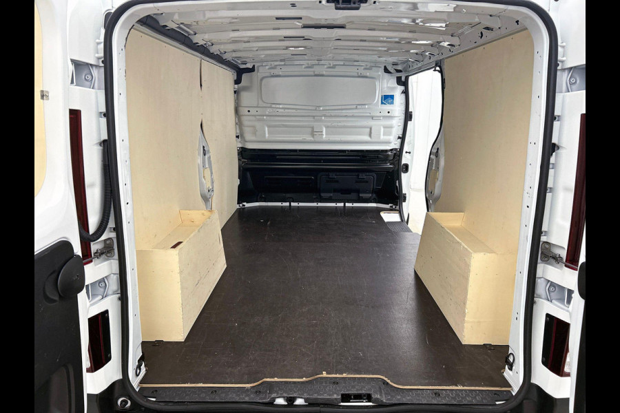 Renault Trafic 2.0 Blue dCi 150PK Automaat L2H1 Advance Navigatie Airco Lichtmetalen velgen Betimmering Trekhaak Camera Parkeer sensoren Dab