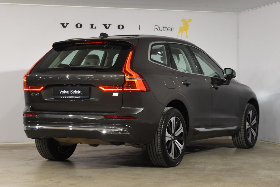 Volvo XC60 T6 340PK Automaat Plug-in Hybrid AWD Inscription / Navigatie / Elektrisch glazen schuif-kanteldak / Leder Blond / Elektrische achterklep / Cruise control