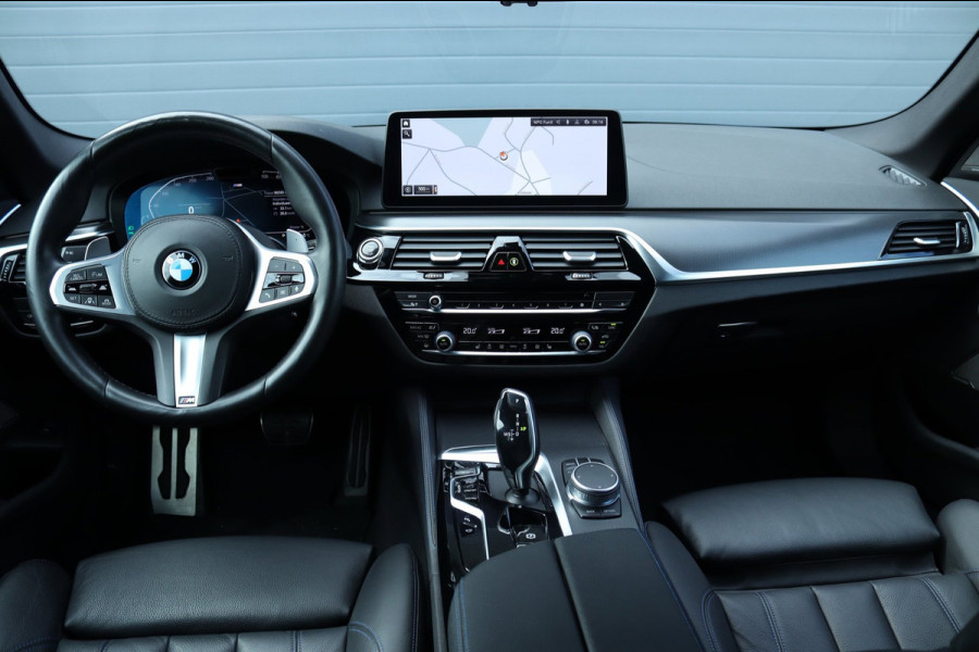 BMW 5 Serie Touring 540i xDrive High Executive Harman Kardon / leder / memory / carplay