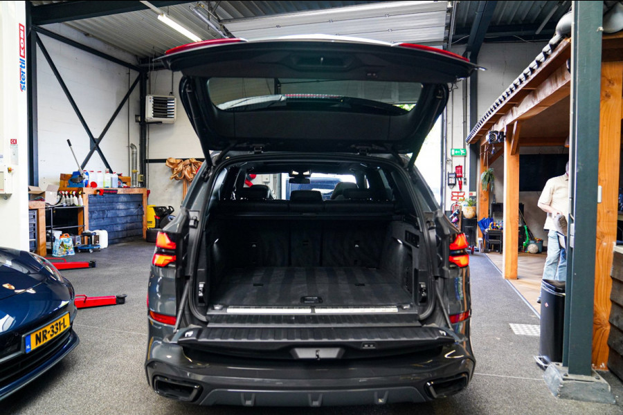 BMW X5 XDrive50e High Executive | X5M Kuipstoelen | Driving assistant Prof | HuD | Dravit Grau | Luchtvering | Stoelverkoeling |