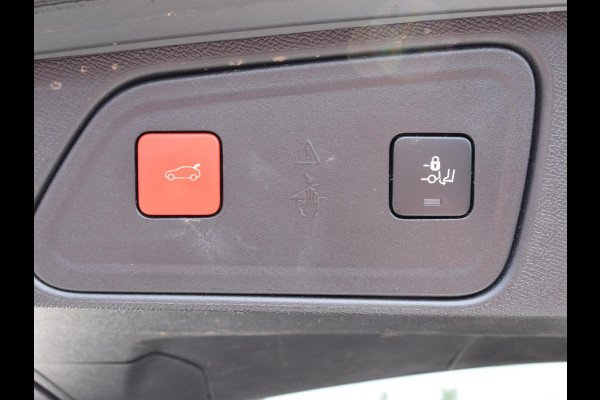 Peugeot 3008 1.2 PureTech GT | 130 PK | CLIMATE CONTROL | PARKEERSENSOREN MET CAMERA | ADAPTIVE CRUISE CONTROL |