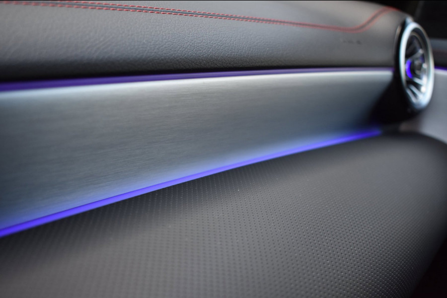 Mercedes-Benz CLA-Klasse 180 AMG NIGHT | SFEERVERLICHTING | CAMERA | APPLE CARPLAY | ANDROID AUTO | NAP