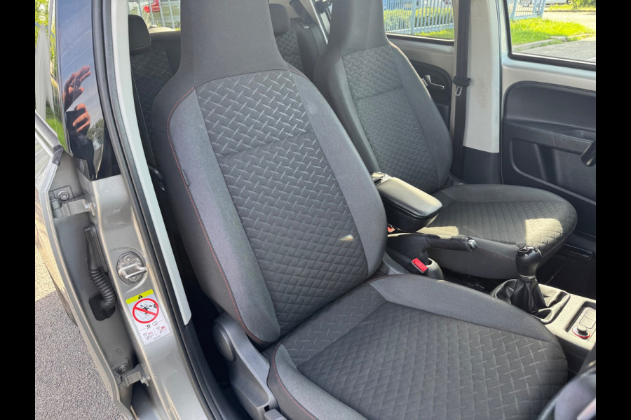 Volkswagen up! 1.0 BMT high up! Stoelverw. clima