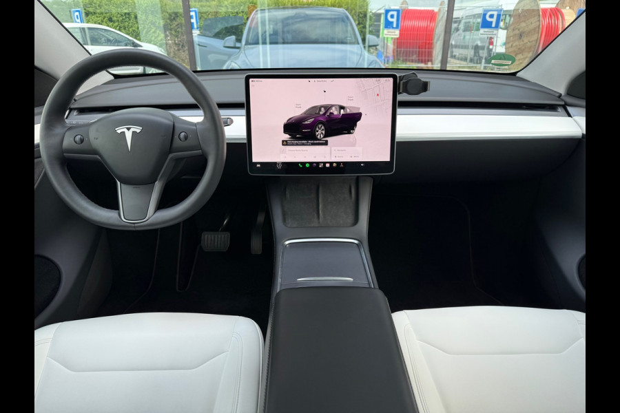 Tesla Model Y RWD 58 kWh - Navi - Leder - Panoramadak - Org.NL
