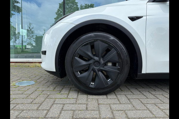 Tesla Model Y RWD 58 kWh - Navi - Leder - Panoramadak - Org.NL