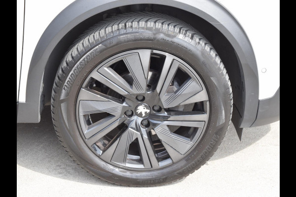 Peugeot 2008 1.2 PureTech GT-Line 130 PK | PANORAMISCH SCHUIF-KANTELDAK | CRUISE CONTROL | CLIMATE CONTROL | NAVI | CARPLAY |