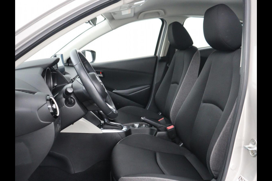 Mazda 2 1.5 SkyActiv-G 90 Centre-Line | Automaat | Carplay | Full LED | Cruise control | Airco | Bluetooth | Keyless start | DAB | 52.100km NAP | Origineel NL