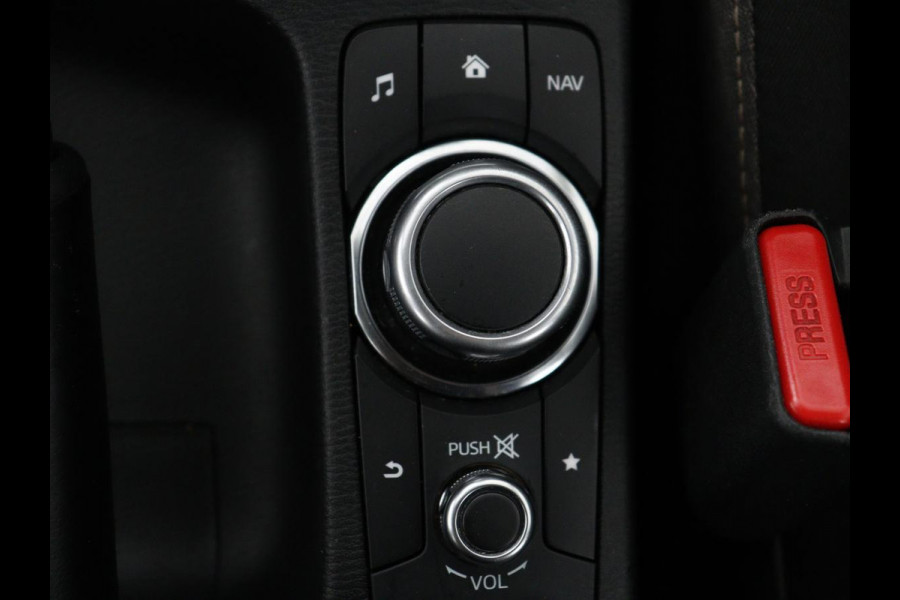 Mazda 2 1.5 SkyActiv-G 90 Centre-Line | Automaat | Carplay | Full LED | Cruise control | Airco | Bluetooth | Keyless start | DAB | 52.100km NAP | Origineel NL
