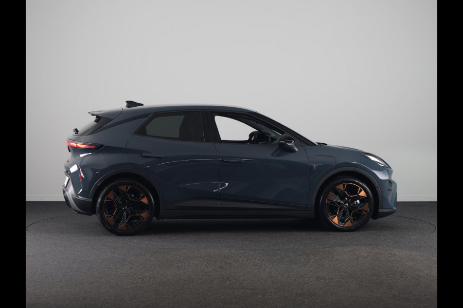 CUPRA Raval Performance First Edition 56 kWh 211PK| Sennheiser | Matrix Koplampen | Navigatie | 19 Inch LM | Smartlight Sfeerverlichting | Adaptieve Cruise Control |