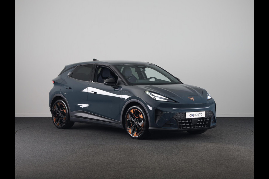 CUPRA Raval Performance First Edition 56 kWh 211PK| Sennheiser | Matrix Koplampen | Navigatie | 19 Inch LM | Smartlight Sfeerverlichting | Adaptieve Cruise Control |