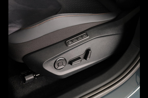 CUPRA Raval Performance First Edition 56 kWh 211PK| Sennheiser | Matrix Koplampen | Navigatie | 19 Inch LM | Smartlight Sfeerverlichting | Adaptieve Cruise Control |