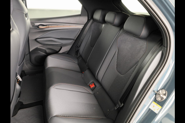 CUPRA Raval Performance First Edition 56 kWh 211PK| Sennheiser | Matrix Koplampen | Navigatie | 19 Inch LM | Smartlight Sfeerverlichting | Adaptieve Cruise Control |