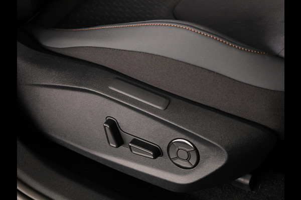 CUPRA Raval Performance First Edition 56 kWh 211PK| Sennheiser | Matrix Koplampen | Navigatie | 19 Inch LM | Smartlight Sfeerverlichting | Adaptieve Cruise Control |