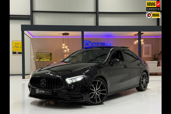 Mercedes-Benz A-Klasse 250 224pk Sedan AMG-Pakket Aut. | Panoramadak Sfeerverlichting | MBUX | LED