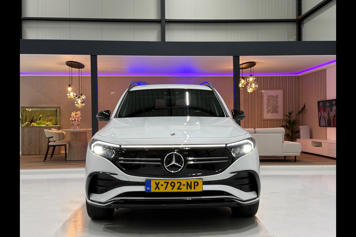 Mercedes-Benz EQB 250+ AMG Line 7persoons| Bj. 2024 | Trekhaak | SOH 92,7% | 20 inch