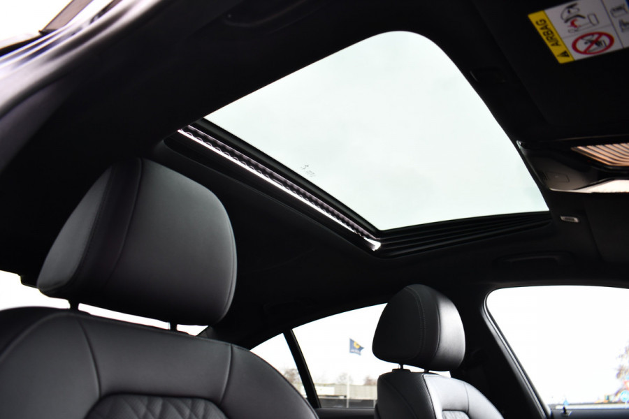 BMW 5 Serie 530e M-Sport Pano Trekh ACC HUD 360 19inch Laser El-Klep