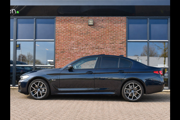 BMW 5 Serie 530e M-Sport Pano Trekh ACC HUD 360 19inch Laser El-Klep