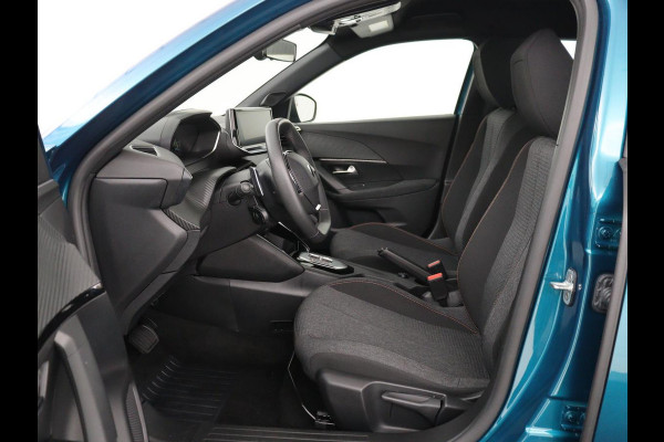 Peugeot 2008 1.2 Hybrid 136 Active | Carplay | Cruise Control | Climate control | Parkeerhulp | DAB | Bluetooth