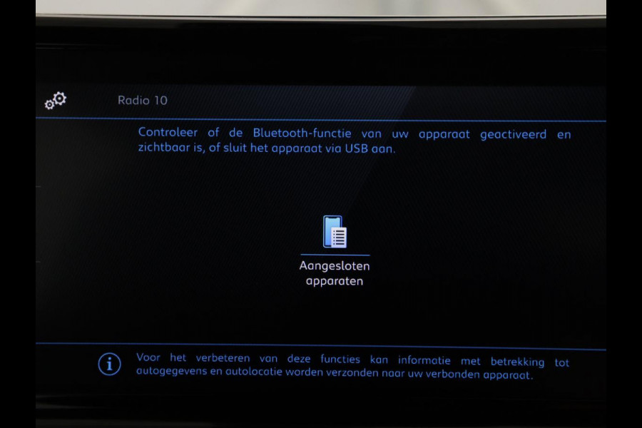 Peugeot 2008 1.2 Hybrid 136 Active | Carplay | Cruise Control | Climate control | Parkeerhulp | DAB | Bluetooth