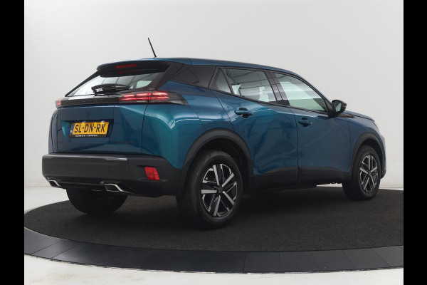 Peugeot 2008 1.2 Hybrid 136 Active | Carplay | Cruise Control | Climate control | Parkeerhulp | DAB | Bluetooth