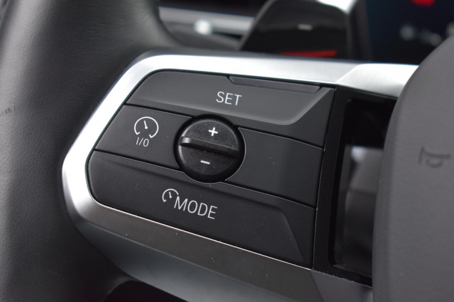 BMW X2 sDrive20i Launch Edition M-Pakket Pano Harman/Kardon Camera