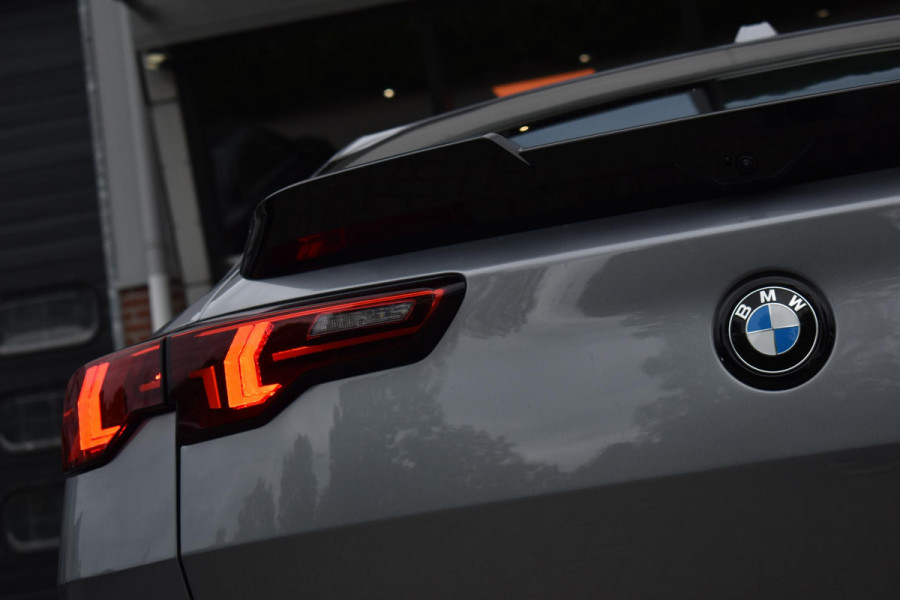 BMW X2 sDrive20i Launch Edition M-Pakket Pano Harman/Kardon Camera
