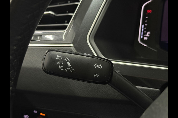 Volkswagen Tiguan 1.5 TSI line Business |Trekhaak|Dynaudio | ACC | Lane Assist | IQ Lights