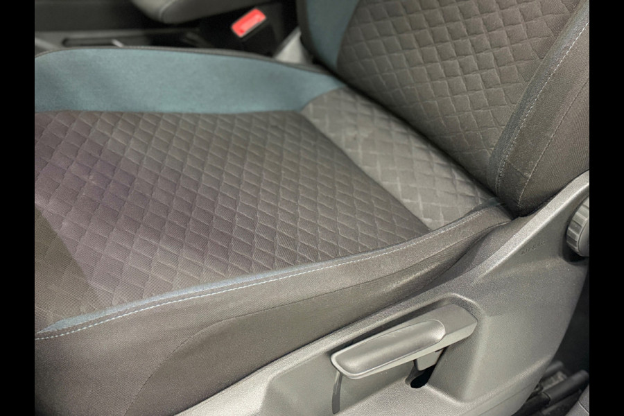 Volkswagen Tiguan 1.5 TSI line Business |Trekhaak|Dynaudio | ACC | Lane Assist | IQ Lights