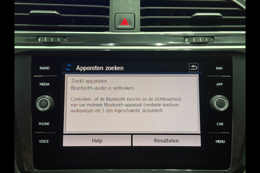 Volkswagen Tiguan 1.5 TSI line Business |Trekhaak|Dynaudio | ACC | Lane Assist | IQ Lights