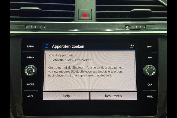Volkswagen Tiguan 1.5 TSI line Business |Trekhaak|Dynaudio | ACC | Lane Assist | IQ Lights