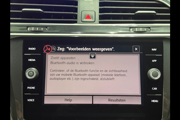 Volkswagen Tiguan 1.5 TSI line Business |Trekhaak|Dynaudio | ACC | Lane Assist | IQ Lights