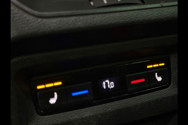 Volkswagen Tiguan 1.5 TSI line Business |Trekhaak|Dynaudio | ACC | Lane Assist | IQ Lights