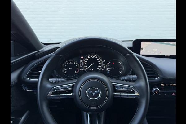 Mazda 3 2.0 e-SkyActiv-X M Hybrid 186 Luxury | CarPlay | ACC | BOSE | HUD | 18 inch