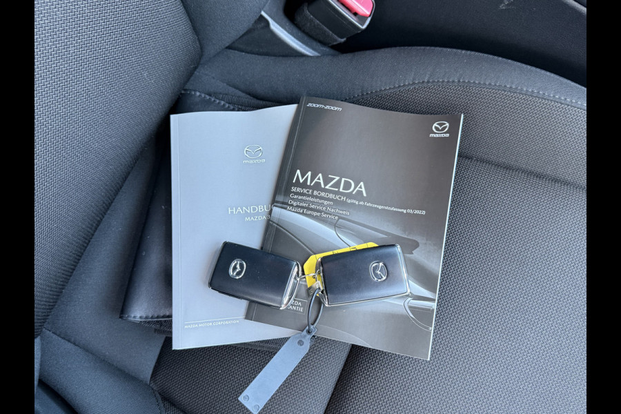 Mazda 3 2.0 e-SkyActiv-X M Hybrid 186 Luxury | CarPlay | ACC | BOSE | HUD | 18 inch