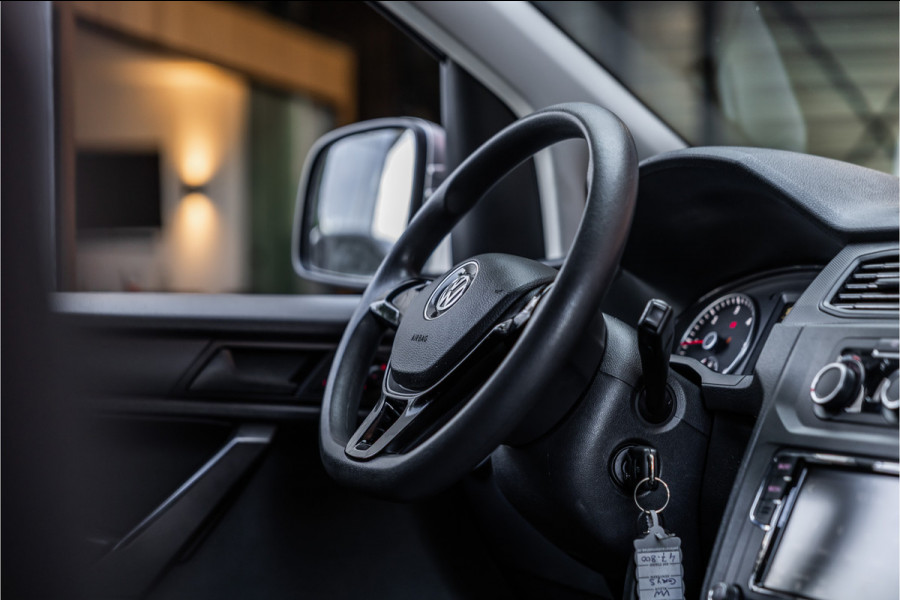 Volkswagen Caddy 2.0 TDI 185 PK | Marge | BTW & BPM Vrij | CarPlay | Cruise control | Spoilerkit | Schroefset | Elek ramen | Nieuwe APK | Orig. NL Auto | NAP Logisch