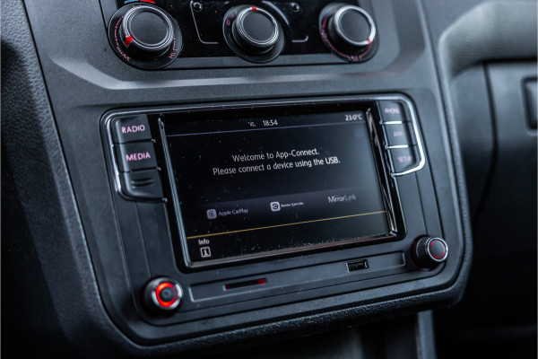 Volkswagen Caddy 2.0 TDI 185 PK | Marge | BTW & BPM Vrij | CarPlay | Cruise control | Spoilerkit | Schroefset | Elek ramen | Nieuwe APK | Orig. NL Auto | NAP Logisch