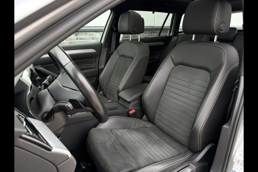 Volkswagen Passat Variant 1.4 TSI PHEV GTE Business | Pano | Elek. Trekhaak | Head-Up | Carplay | LED | Camera | Navi | Alcantara