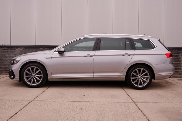Volkswagen Passat Variant 1.4 TSI PHEV GTE Business | Pano | Elek. Trekhaak | Head-Up | Carplay | LED | Camera | Navi | Alcantara