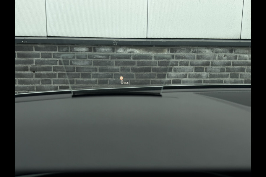 Volkswagen Passat Variant 1.4 TSI PHEV GTE Business | Pano | Elek. Trekhaak | Head-Up | Carplay | LED | Camera | Navi | Alcantara